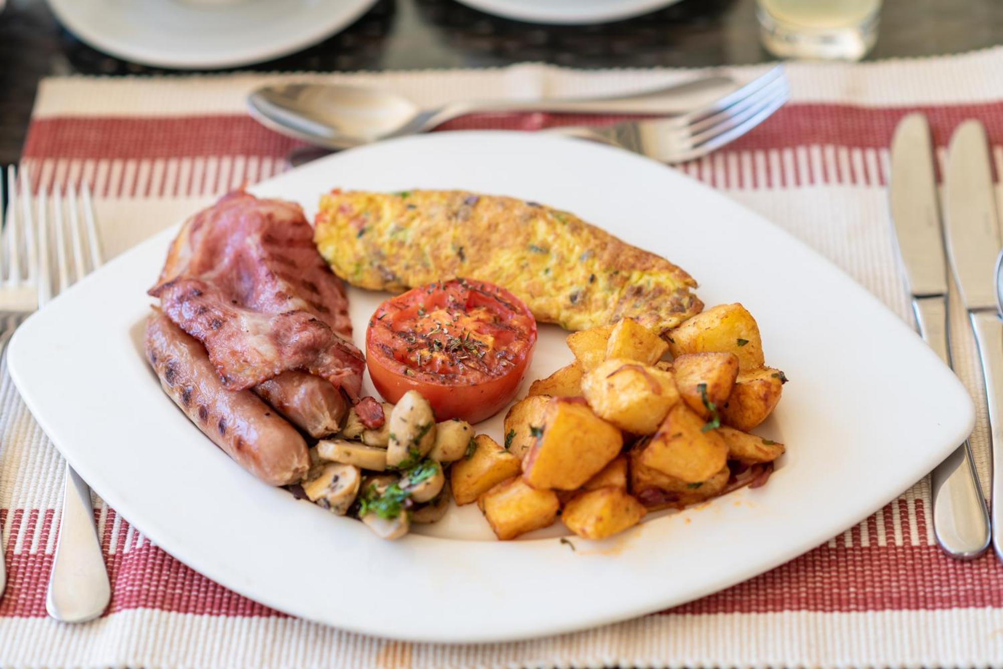 Muthu Sovereign Suites & Spa, Limuru Road, Nairobi Zewnętrze zdjęcie